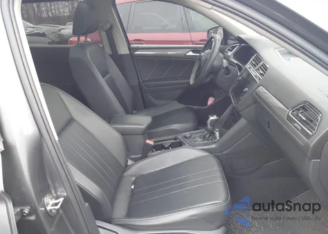 2022 Volkswagen Tiguan 2.0T Se z USA, uszkodzony, nr VIN 3VV2B7AX4NM095577